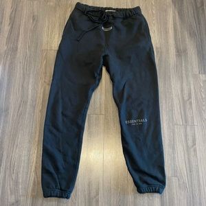FOG essentials sweatpants (not authentic) black size medium